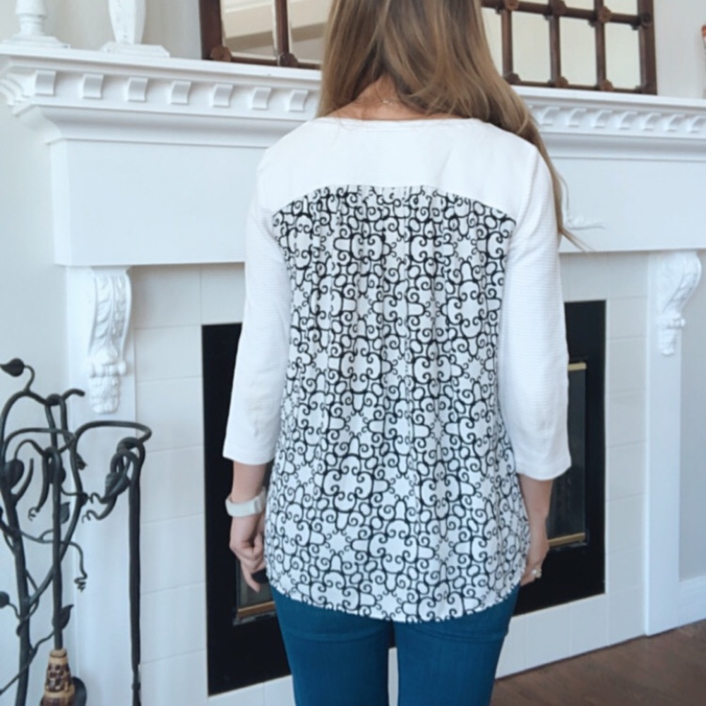 LOFT White Ribbed Flowy Pattern Back Pullover - Picture 2 of 9